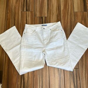JM Collection White Stretch Denim Pants / Jeans Comfort Waist Rhinestone Button